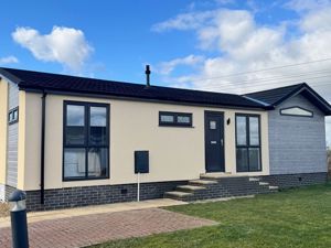 Photo 1- click for photo gallery